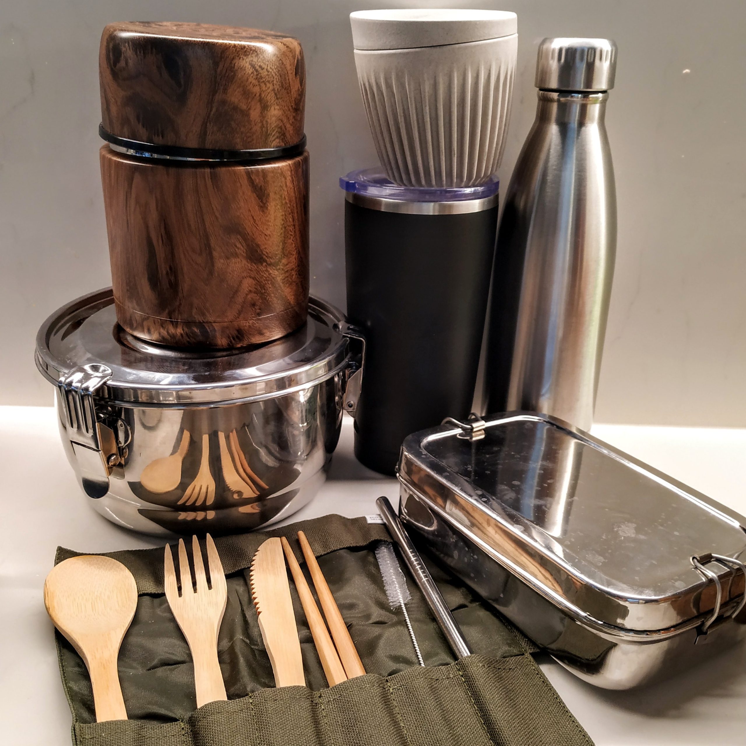 plastic-free-coffee-tumblers-containers