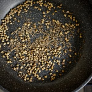 coriander cumin seeds toasting