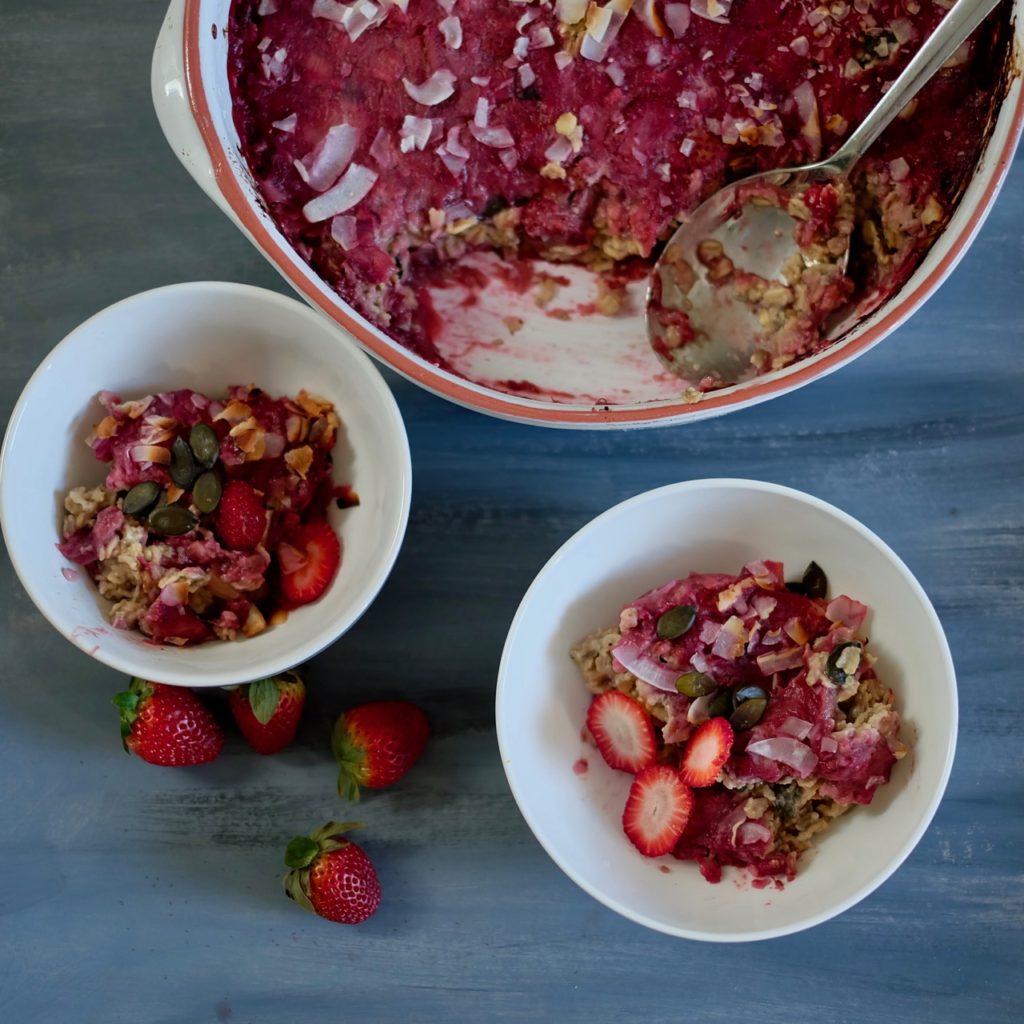 breakfast bake rhubarb strawberries and oats
